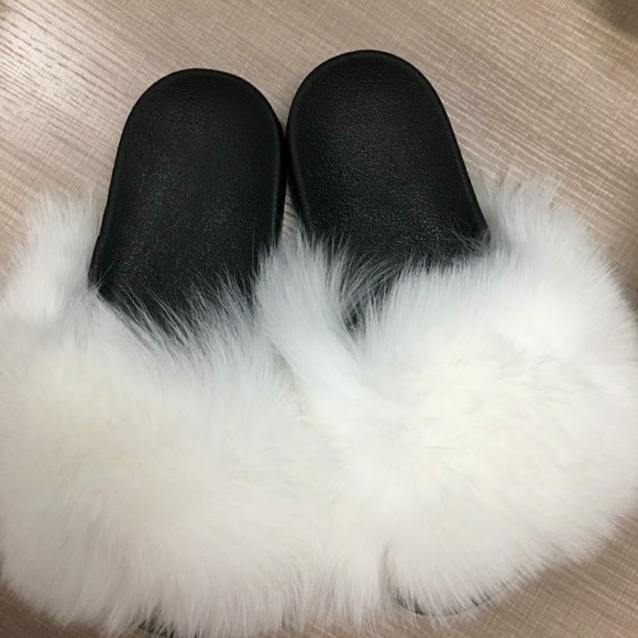 Fur Slides - Picture 8 of 8